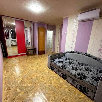 Продам 1-комнатную квартиру Новомосковск