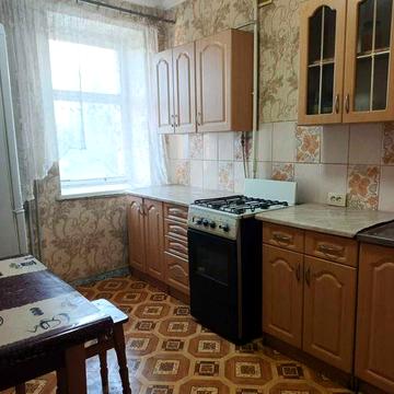 Сдам 2-х комнатная квартира на 12 квартале