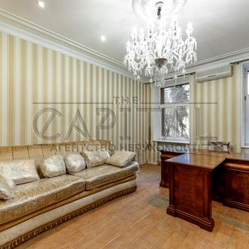 Продаж квартири, вул. Інституцька, Печерський р-н, Хрещатик