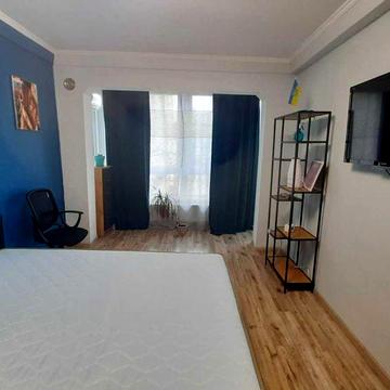 Продаж однокімнатної квартири  метро Мінська 3хв. , вул. Левка Лукяненка, 6А