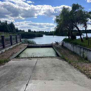 Ціна горить! Маєтом на Дніпрі 2,5 Га землі з вихід на воду 1200 кв забудова Осокорки