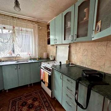 Продам капітальний житловий будинок район Одеська (до Класу 10 хвилин)