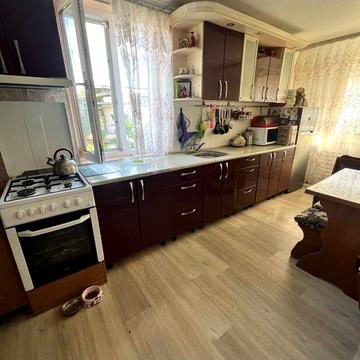 Продаж будинку на Добровільній