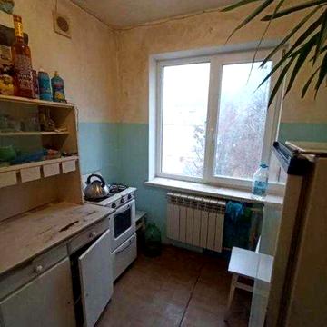Продам 1 кім.із.кв. по вул.Непокорних