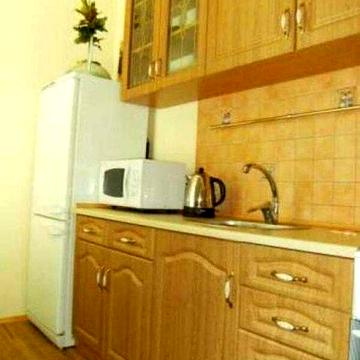 2 квартира м. Защитников Украины