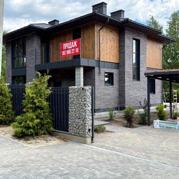 Стильний будинок в топовій локації!