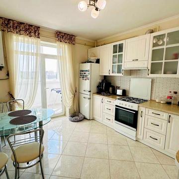Продаж 1 км квартири в новобудові Солонка