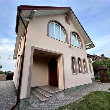 Оренда Будинок /Особняк з сауною,Генератор,Гараж ,4 кімнати