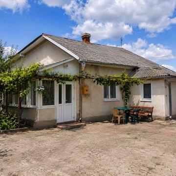 Продам будинок на Підзамчі
