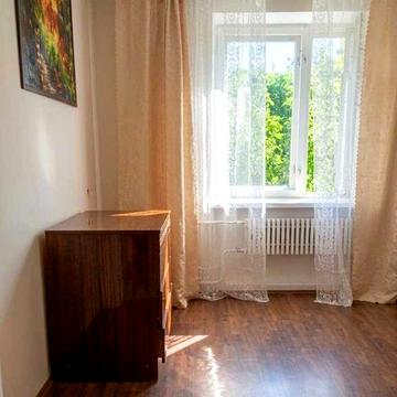 Продам 3 кімнатну квартиру в Слобідському районі.
