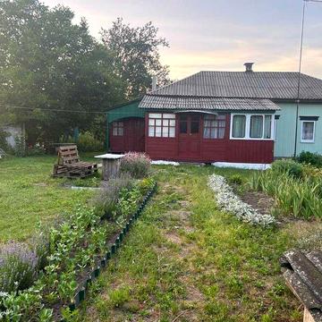 Продам затишний будинок у селі Іржавець, Носівського району Чернігівської області.