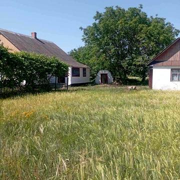 Добротний цегляний будинок у селі Тесів, ділянка 44 сотки