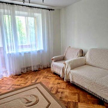 Довготривала оренда квартири на вул. І.Гаспринського 5362
