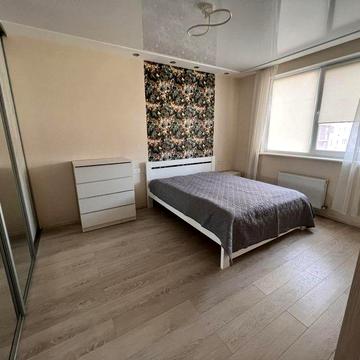 Сдам 1 комн гранитная / Неб сотня 13000