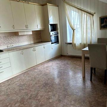 Простора однокімнатна квартира в клубному будинку