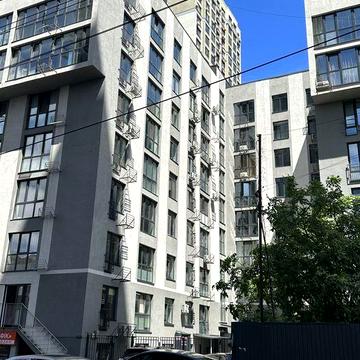 Продам 1-к квартиру 31,3 м .Власник! Метро Вирлиця 3 хв . пішки . ЖК Метро Парк