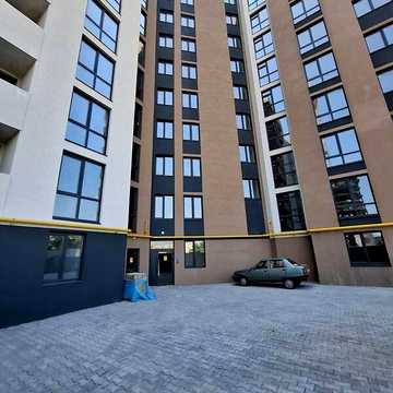 Продаж 3к Квартира Героя України Дмитра Крамара (Трудова) вулиця