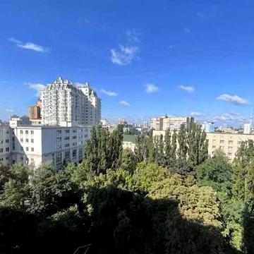 Продам  2 кімнатну квартиру Січових Стрільців 44а ЖК преміум класу "А52" ЖК А52