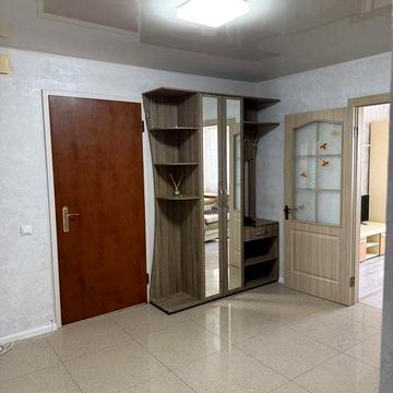 Двокімнатна квартира на вул. Харківській (район ринку СКД)