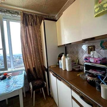 Продам 2-х кімнатну квартиру, 5-7 хвилин від метро Індустріальна