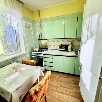 Київ. Оренда 2 кімнатної квартири просп. Свободи, 4. Подільський район.