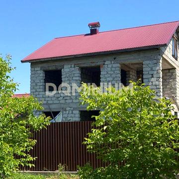 Просторий будинок у Хусті з якісним будівництвом та зручною локацією