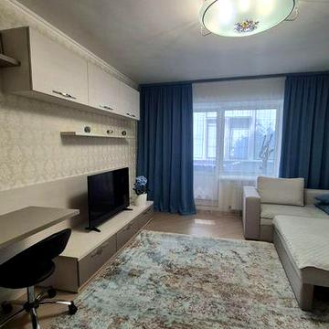 Продаж 2к квартири пр-т Свободи  новобудова 82м . евроремонт.меблі