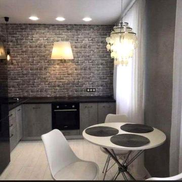 Продам 3х.к.кв. м.Индустриальная