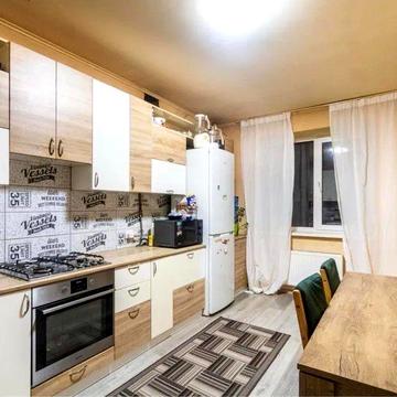 Продам 2к.квартиру з ремонтом та меблями