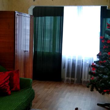 Васильківська вул., 8