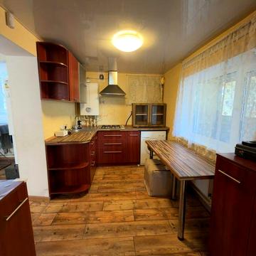 Продам будинок в Крюкові