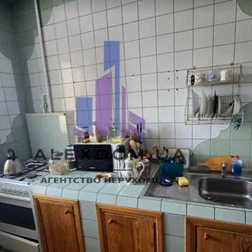 Продаж 3к квартири пр-т Червоної Калини 18. Троєщина