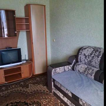 Здається 1к. Крошня,  Баба Іра