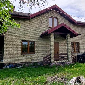 Продаж 2 поверхового будинку з верандою і ділянкою на 49 соток, 118 кв. м, 5 кімнат