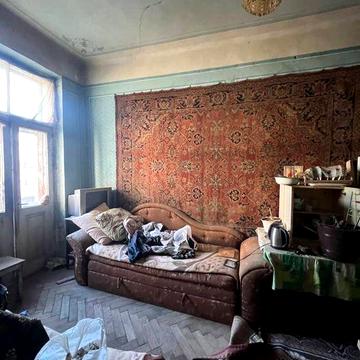 Продаж 2-кімнатної квартири по вул. Коновальця, 23