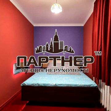 Продаж двокімнатної квартири в нагірній частині