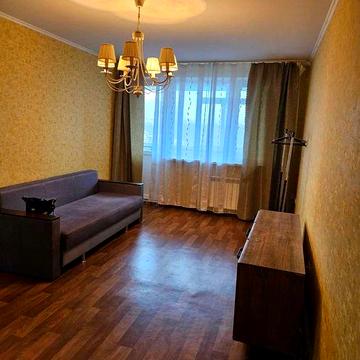 Продам квартиру 1 ком, Роганский жилмассив