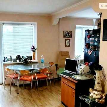 Продаж 2к Квартира Перемоги вулиця