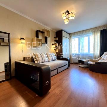 БЕЗ% Оренда 1-кім квартири 34,4 м², вул. Липківського 24, метро Вокзальна, ТРЦ Ультрамарин