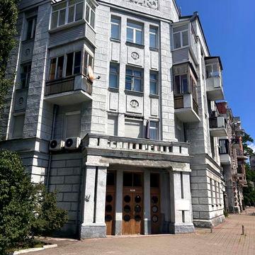 Урядовий квартал! 2кімн.кв.67м2, вул.Лютеранська,27-29