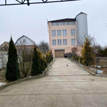 Продаж просторого будинку 535 м² | Ходосівка | вул. Поштова, 11 | 17 соток