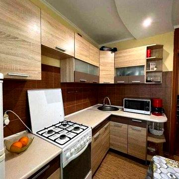 Продам 3х комн квартиру Новые дома, метро Дворец Спорта 4/5 с ремонтом