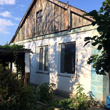 Продам дом в Лесках на морской стороне