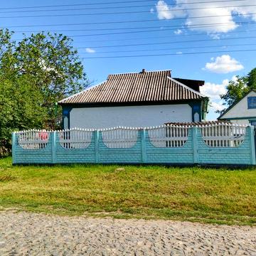 Затишний будинок в с. Юрківка поруч із містом Багачеве