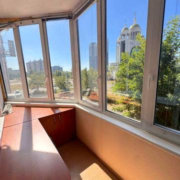 Продаж квартири без комісії 164м2