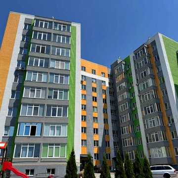 Продам велику двокімнатну квартиру. Газ. Держ. програми так!