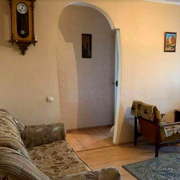 Оренда. Шукаєшь 3-х кімнатну квартиру в центральній частині міста за невеликою ціною з технікою та меблями? Дзвони, має такий варіант