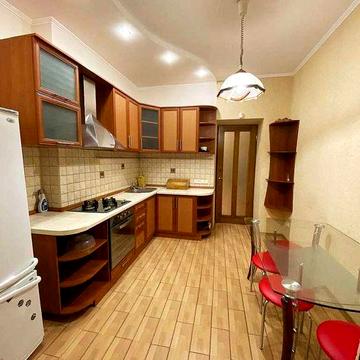 Продаж 3 кімнатної квартири Центр №14604
