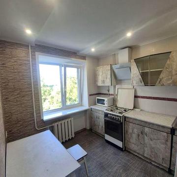 Продам 1к квартиру у центрі м. Самар