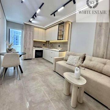 Продаж 2 кім квартира вул. Смакули 8